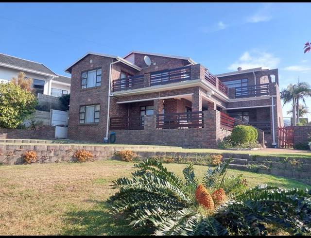 4 BEDROOM HOUSE FOR SALE IN UVONGO